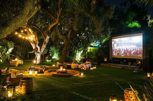 10 Sizzling Tips for the Ultimate Outdoor Movie Night BBQ Party by URCordiallyInvited